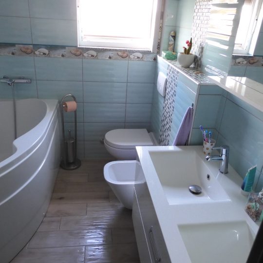 House PULA, 3 KM TO PULA, 4 KM TO MEDULINA, THREE BEDROOMS