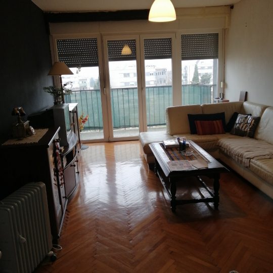 Wohnung PULA, KAŠTANJER, IN DER NÄHE VON SANTORIOVA STRASSE, SCHÖNES LAYOUT, 5. STOCK OHNE AUFZUG