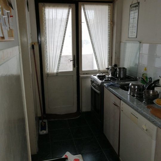 Wohnung PULA, KAŠTANJER, IN DER NÄHE VON SANTORIOVA STRASSE, SCHÖNES LAYOUT, 5. STOCK OHNE AUFZUG