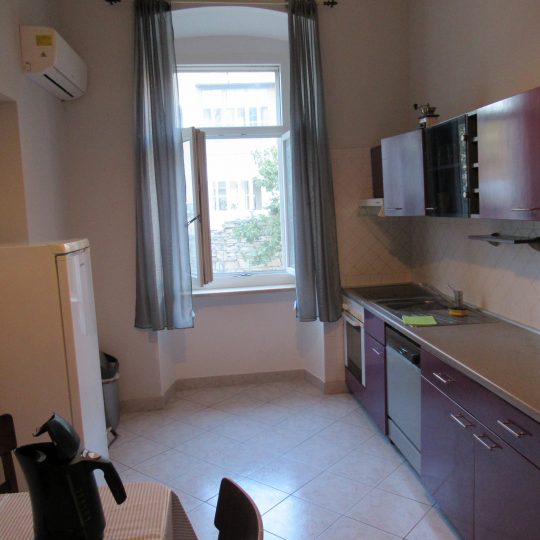 Квартира ПУЛА, ЦЕНТР, РЯДОМ С ТЮБЕ ЮРИНА И ФРАНИНА