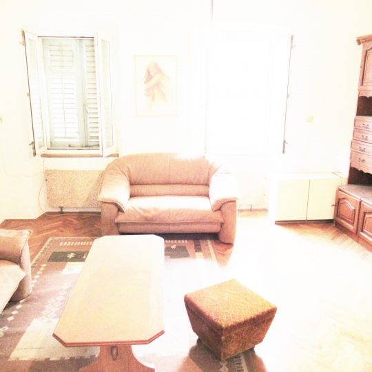 Stan PULA, CENTAR, TERASA IZ DNEVNOG