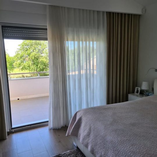 Okolica Banjola prekrasna villa sa bazenom 200m od plaže