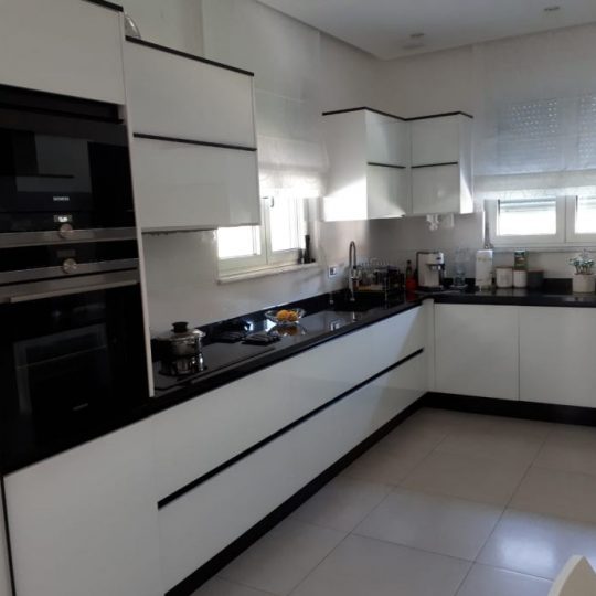Okolica Banjola prekrasna villa sa bazenom 200m od plaže