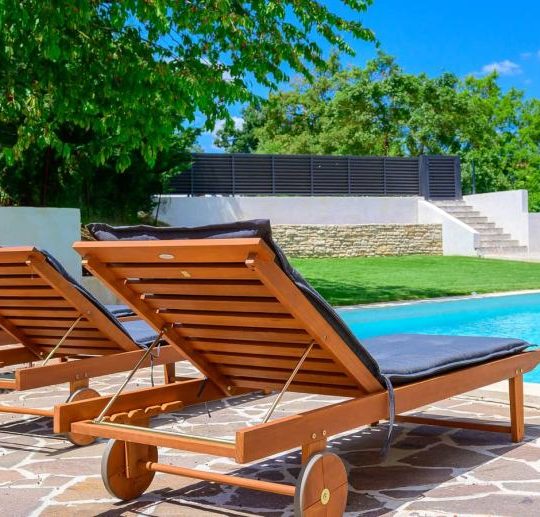 Žminj, OKOLICA VILLA SA BAZENOM,SAUNA, KONOBA, 300.00 m2