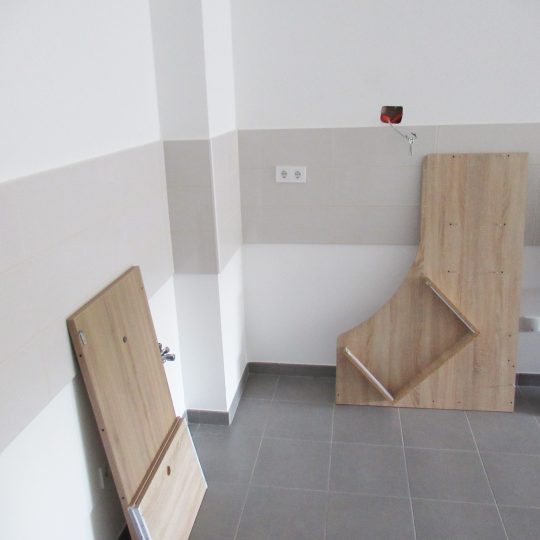 APARTMENT IN PREMANTURI – TWO-ROOM APARTMENT WITH A LARGE COVERED TERRACE