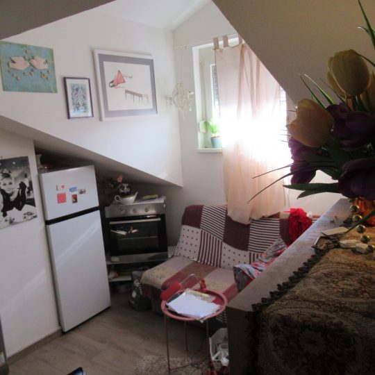 Wohnung PULA, EINZUG, NÜTZLICH, 5. STOCK MIT AUFZUG