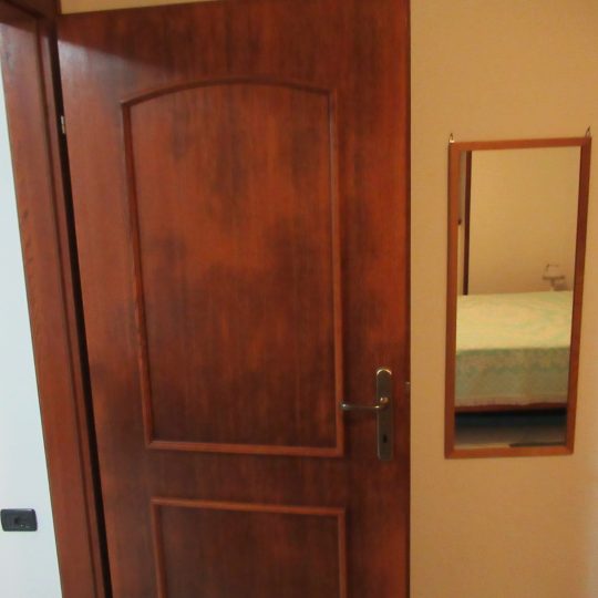 APARTMENT PULA, SERGIJEVACA STREET, NEAR PAVLO DEAKONA’S RISE
