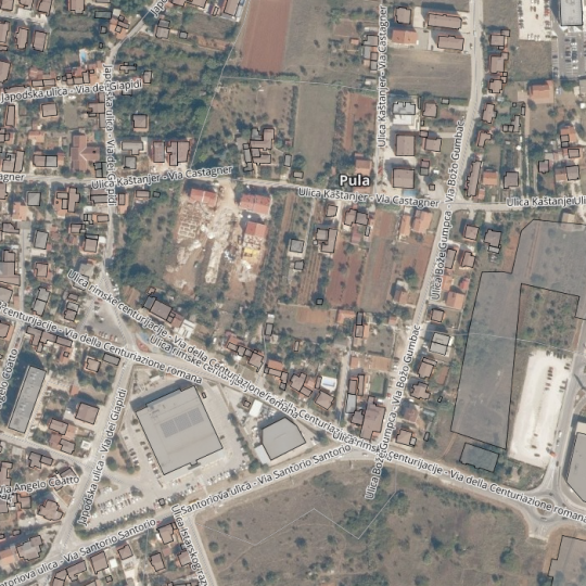 Pula, građevinsko zemljište za zgradu sa 4 stana, Kaštanjer