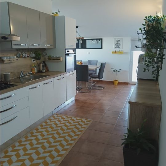 КВАРТИРА НА ВЕЛИ ВРХ, 108м2