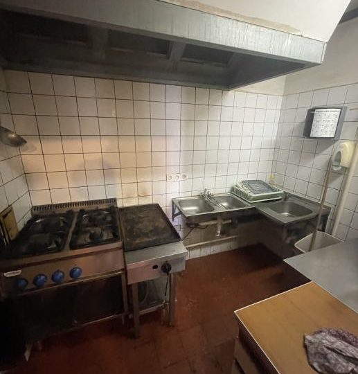 RESTAURANT in a fantastic location (sale)