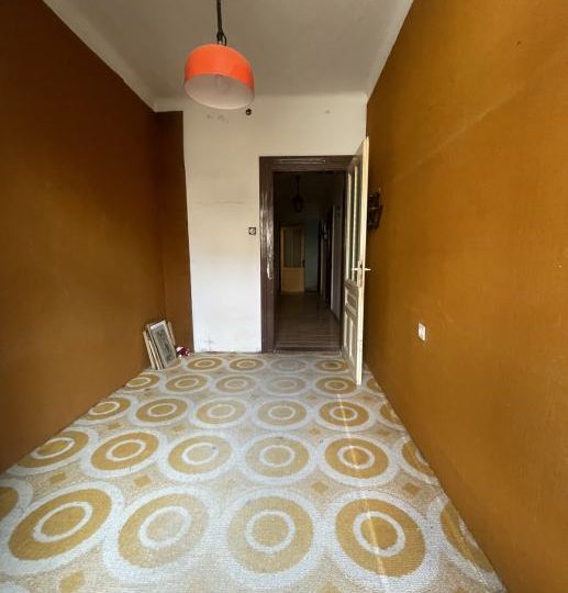 Apartment on the ground floor (ideal for rent to students) (sale)