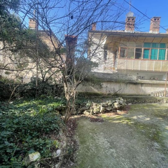 Apartment on the ground floor (ideal for rent to students) (sale)