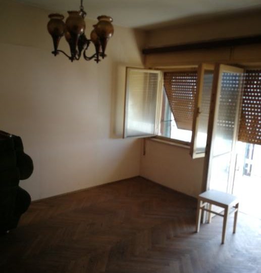 Apartment to be renovated, 76 m2