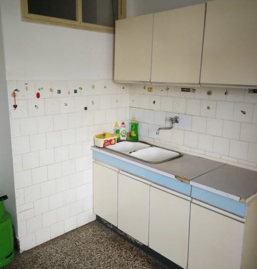 Apartment to be renovated, 76 m2