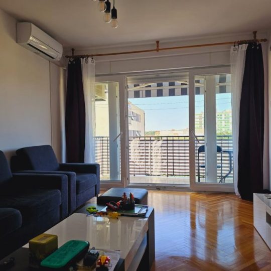ZWEI-ZIMMER-WOHNUNG SIŠANSKO NESELJE!!! (Verkauf)