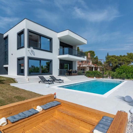 Villa in Medulin, 220m2