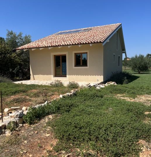 Haus zum Ausruhen! Ferienhaus im Grünen! (Verkauf)
