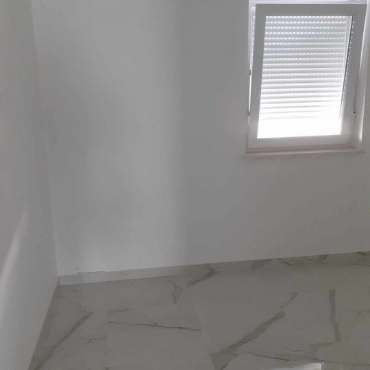 One-room apartment in a new building