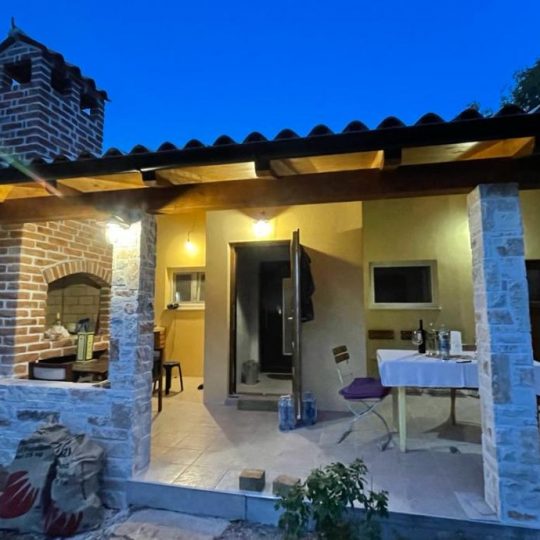 IMMOBILIEN IN ZELENIL!!! (Verkauf)