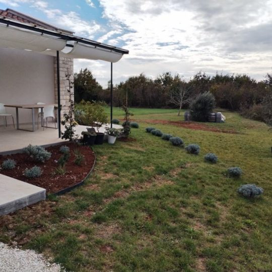Okolica : Vodnjana, 93.00 m2, novoopremljena kuća