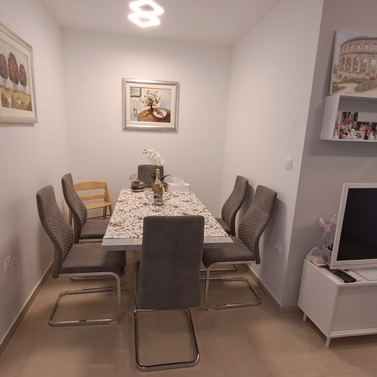 Продается современная квартира с балконом в прекрасном месте!