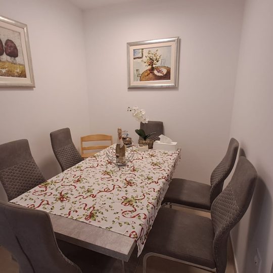 Продается современная квартира с балконом в прекрасном месте!