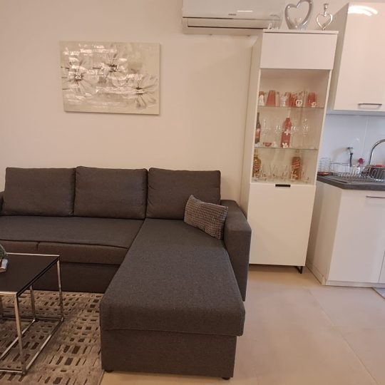 Продается современная квартира с балконом в прекрасном месте!