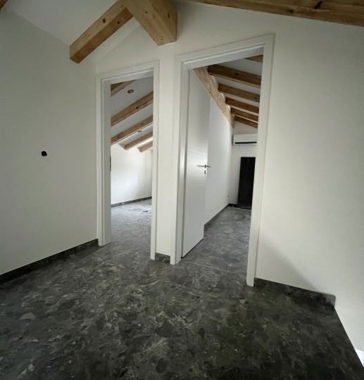 STEINHAUS ZU VERKAUFEN – IM BAU (Verkauf)