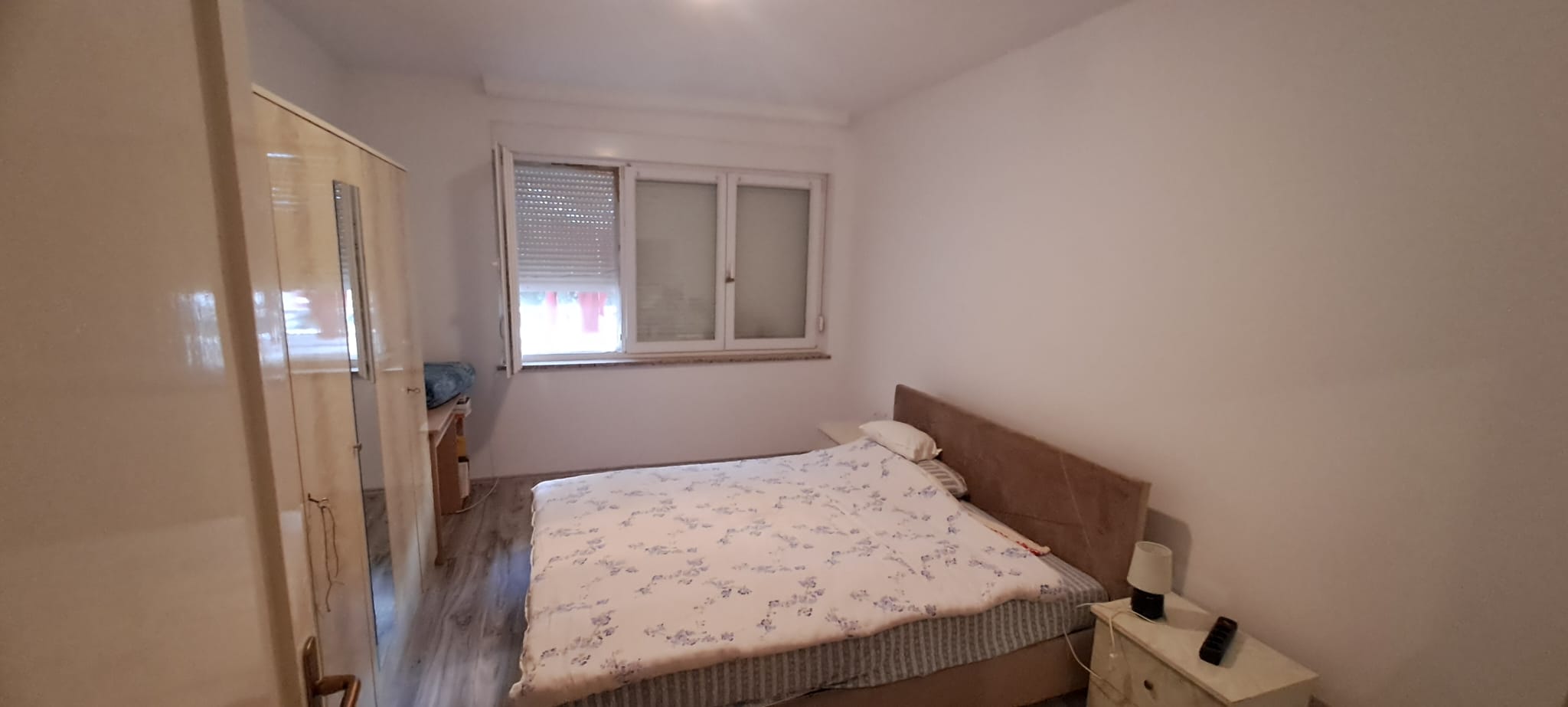 8643a8b6-2c50-492c-8374-09593fefbd8d