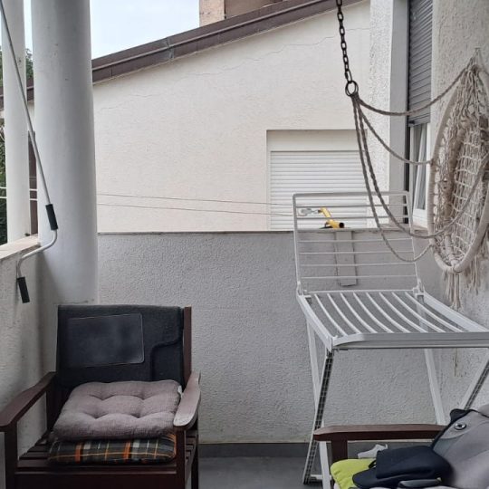 Просторная квартира 115 м² в привлекательном месте в Каштаньере.