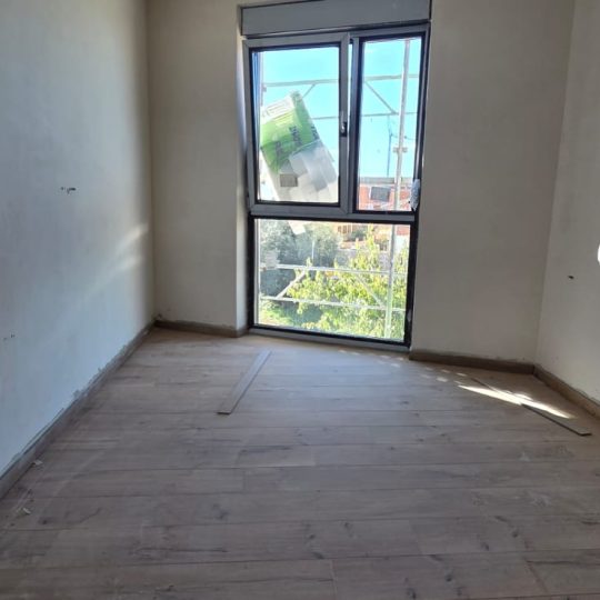 PREKRASAN STAN S POGLEDOM NA MORE – PEROJ, 65 m²