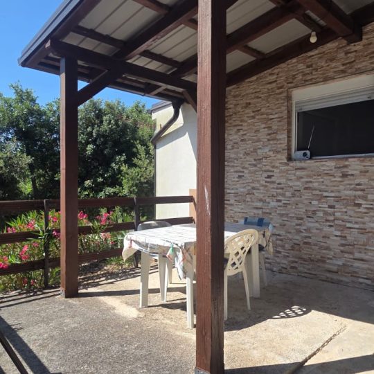 Vikendica s prekrasnim pogledom na more – Kavran, 53 m² + velika okućnica
