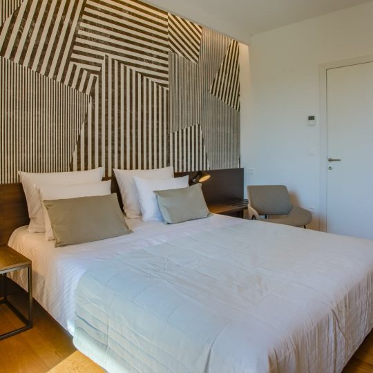 Moderna luksuzna vila s bazenom i potpunom privatnošću – Poreč, Jurići