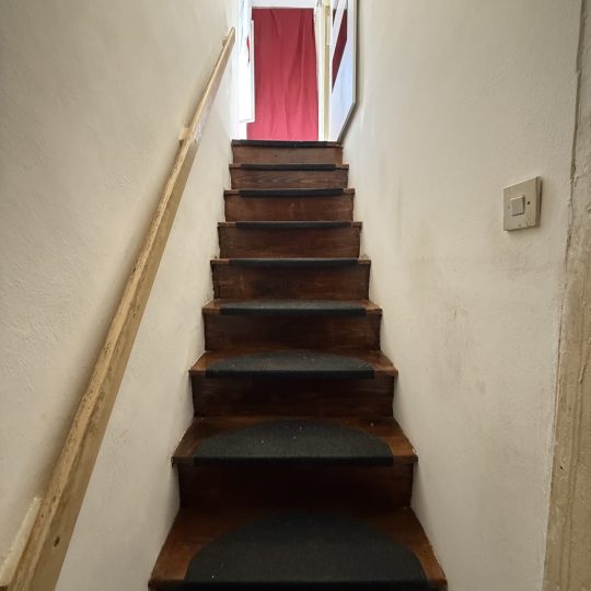 ATTRACTIVE STONE HOUSE 208 m² – 4 FLOORS – POTENTIAL FOR 4 BEDROOMS (for sale)