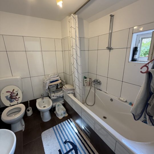 ATTRACTIVE STONE HOUSE 208 m² – 4 FLOORS – POTENTIAL FOR 4 BEDROOMS (for sale)
