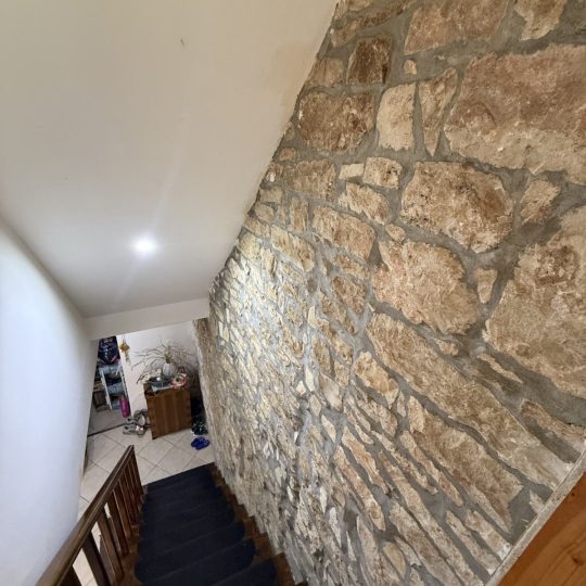 ATTRACTIVE STONE HOUSE 208 m² – 4 FLOORS – POTENTIAL FOR 4 BEDROOMS (for sale)