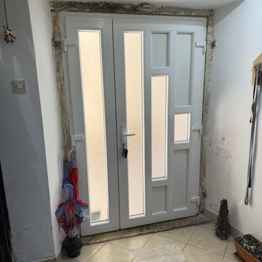 ATTRACTIVE STONE HOUSE 208 m² – 4 FLOORS – POTENTIAL FOR 4 BEDROOMS (for sale)