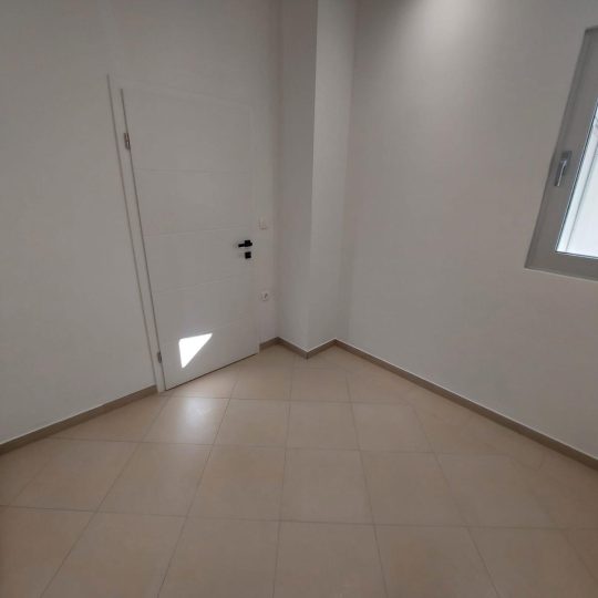 Na prodaju – cijela etaža s 4 stana na Velom Vrhu