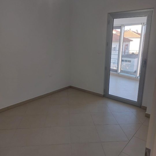 Na prodaju – cijela etaža s 4 stana na Velom Vrhu