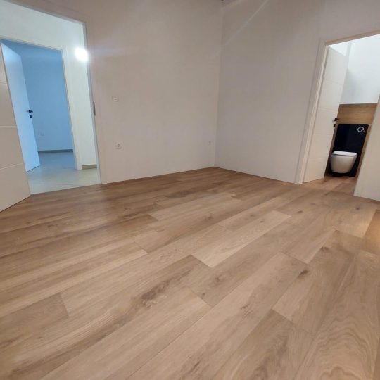 Na prodaju – cijela etaža s 4 stana na Velom Vrhu
