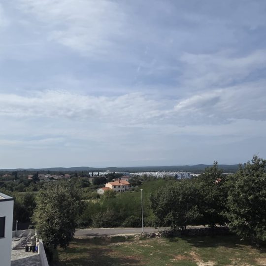 ISTRA, KANFANAR – Luksuzni 2SS+DB stan s panoramskim pogledom na more