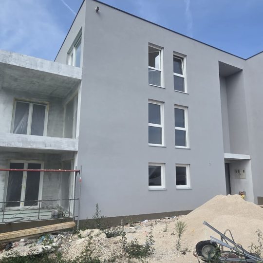 ISTRA, KANFANAR – Luksuzni 2SS+DB stan s panoramskim pogledom na more