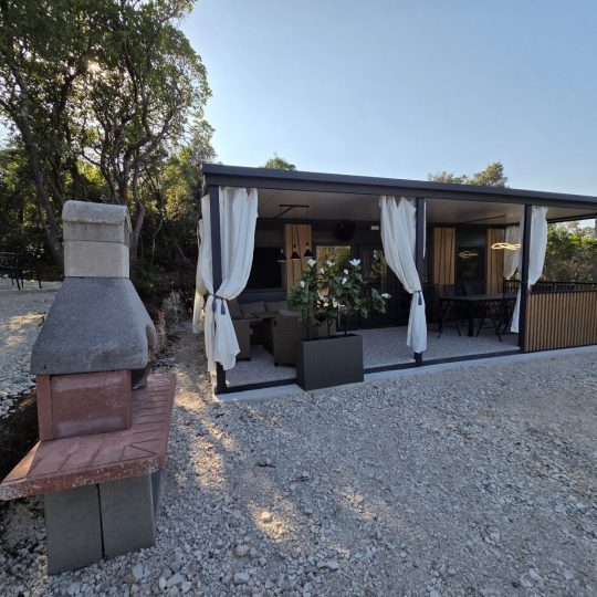 Moderna montažna vikendica s pogledom na more – Peruški, Istra