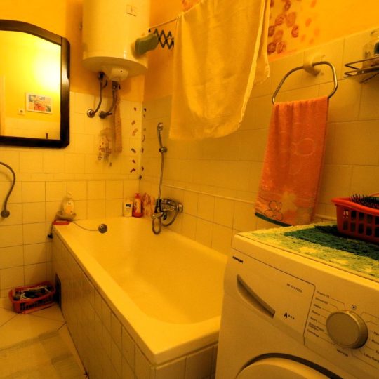 Kaštanjer dvosoban stan u prizemlju