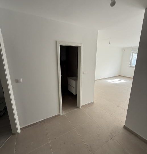 TOP LOCATION – MONVIDAL, 2BR + PARKING, MODERN BUILDING WITH ELEVATOR! (sale)