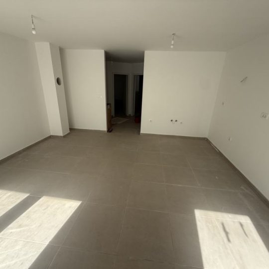 TOP LOCATION – MONVIDAL, 2BR + PARKING, MODERN BUILDING WITH ELEVATOR! (sale)