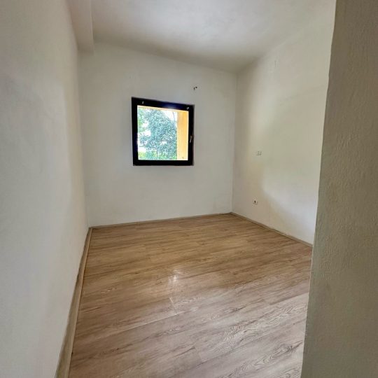 Trosoban stan u Liznjanu, 58 m2