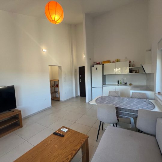 Pula, 108.00 m2, novogradnja dva stana +garaža i spremište