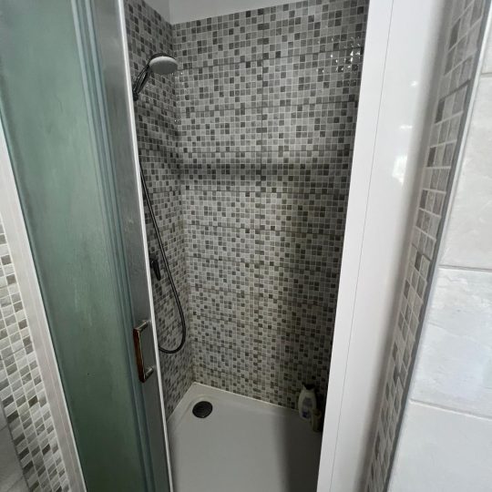 Pula, 108.00 m2, novogradnja dva stana +garaža i spremište