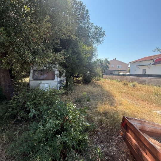 Građevinsko zemljište u Barbarigi, 1093 m2